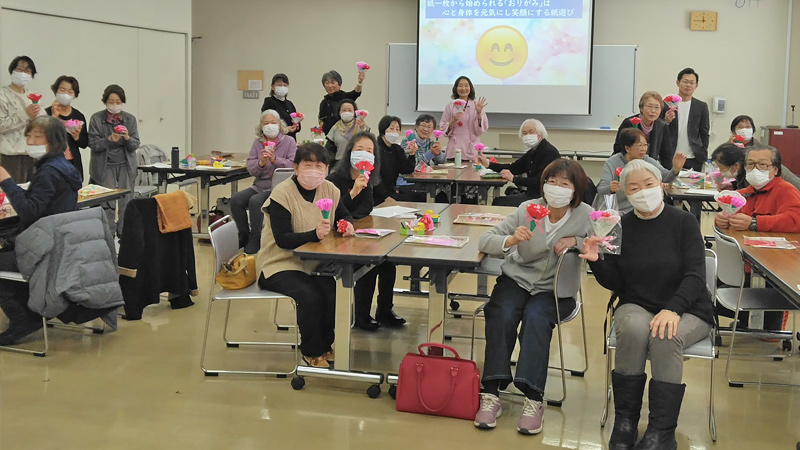 わらわごころ【2025年12月／オホーツク圏市民活動ボランティアフォーラム 折り紙講座l】